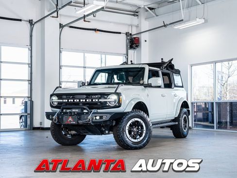 Used 2022 Ford Bronco Outer Banks image 1