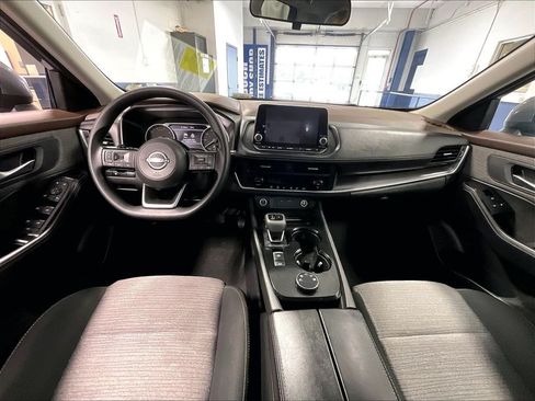 Certified 2023 Nissan Rogue SV AWD/4WD image 20