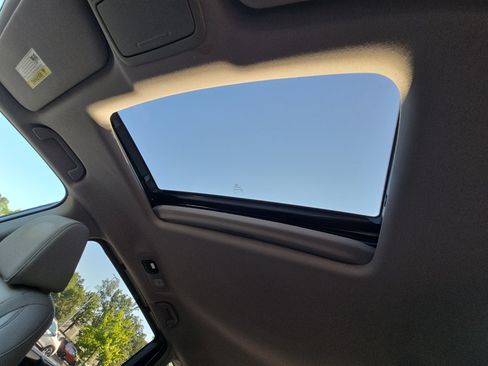 Used 2018 Honda Odyssey EX-L image 30