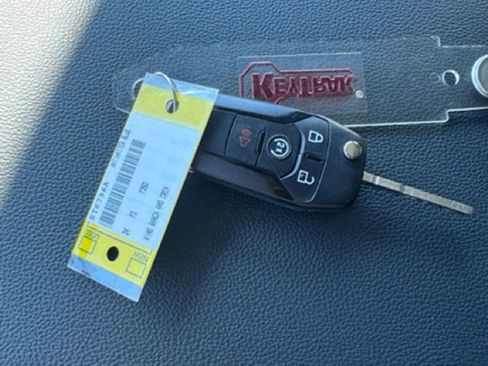 Used 2024 Ford F250 XLT w/ FX4 Off-Road Package image 17