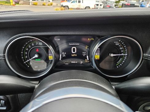 Used 2023 Jeep Wrangler Unlimited Sahara w/ Cold Weather Group image 21