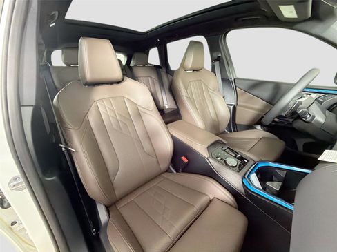 New 2026 BMW X3 xDrive30 w/ Convenience Package AWD/4WD image 29