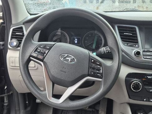 Used 2018 Hyundai Tucson SEL image 9