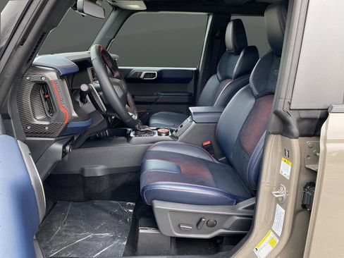 New 2025 Ford Bronco Raptor image 4