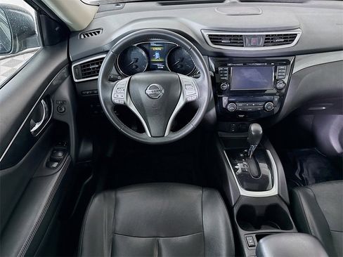 Used 2015 Nissan Rogue SL w/ SL Premium Package image 3