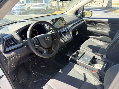 New 2026 Honda Odyssey Elite image 24