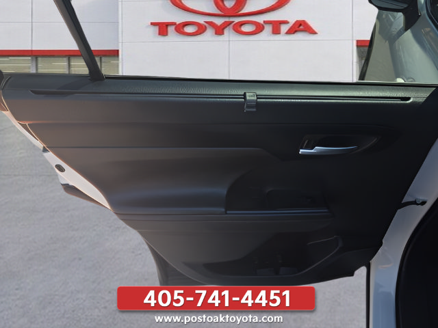 Used 2026 Toyota Highlander XLE AWD/4WD image 25