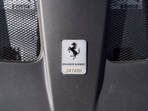 Used 2019 Ferrari 812 Superfast image 13