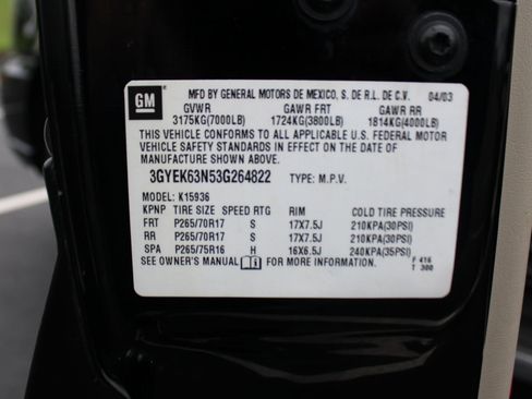 Used 2003 Cadillac Escalade EXT AWD/4WD image 32