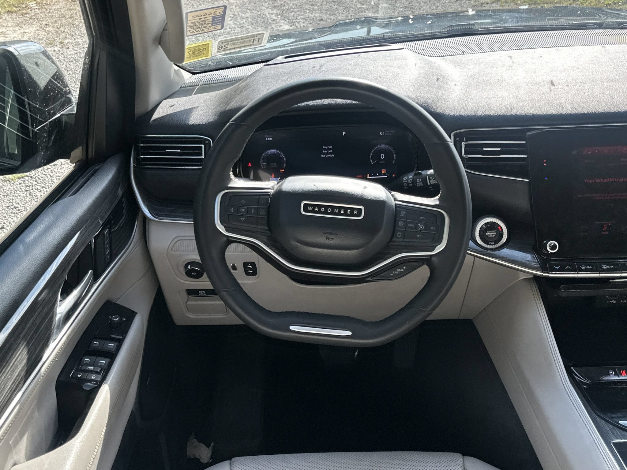Used 2022 Jeep Wagoneer Series III w/ Flexible Seating Group RWD image 23