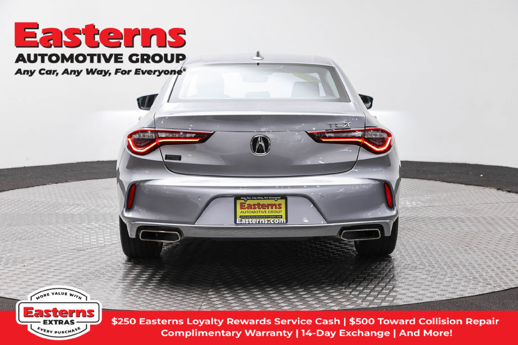 Used 2023 Acura TLX w/ Technology Package FWD image 7