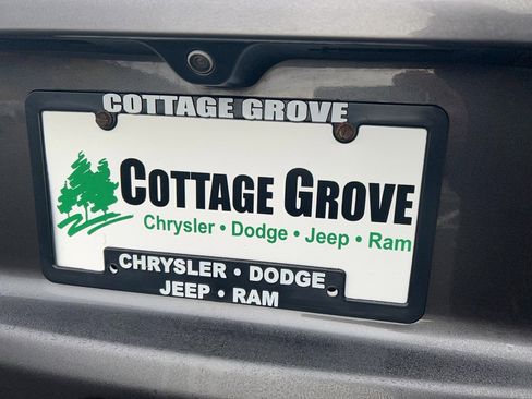 Used 2020 Jeep Compass Latitude image 9