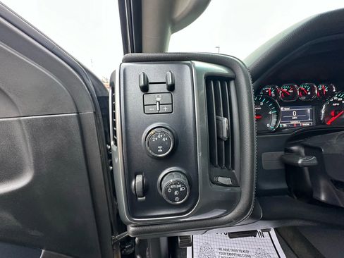 Used 2016 Chevrolet Silverado 2500 LT w/ Midnight Edition image 18