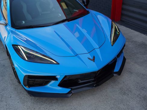 Used 2023 Chevrolet Corvette Stingray Preferred Cpe w/ Z51 Performance Package RWD image 4