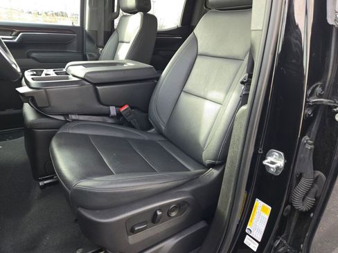 Used 2025 GMC Sierra 1500 SLT image 23