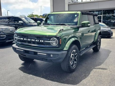 Used 2022 Ford Bronco Outer Banks AWD/4WD image 3