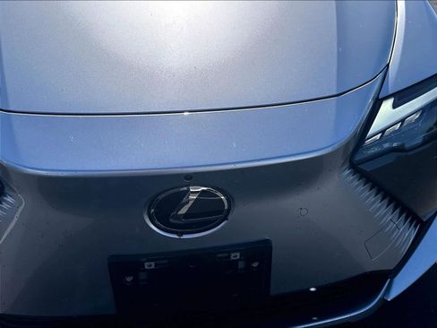 Used 2023 Lexus RZ 450e Premium w/ Technology Package AWD/4WD image 31