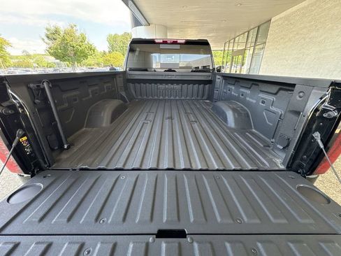 Certified 2025 GMC Sierra 2500 Denali Ultimate AWD/4WD image 27
