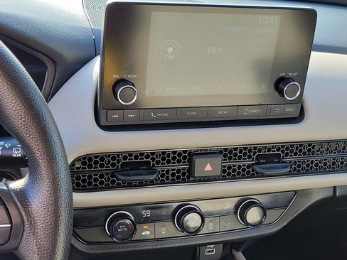 Used 2024 Honda HR-V LX image 15