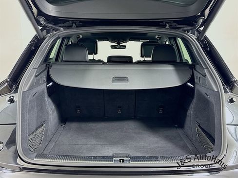 Used 2018 Audi SQ5 Premium Plus w/ S Sport Package image 33