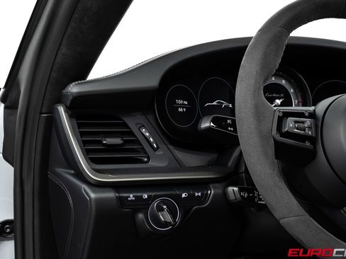 Used 2025 Porsche 911 Turbo S AWD/4WD image 29