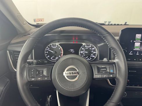 Used 2021 Nissan Rogue SL w/ Premium Package AWD/4WD image 14