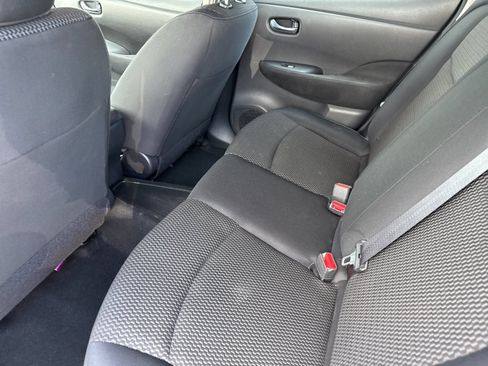 Used 2017 Nissan Leaf S FWD image 11