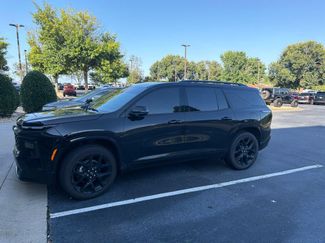 Used 2026 Chevrolet Traverse RS FWD video 1