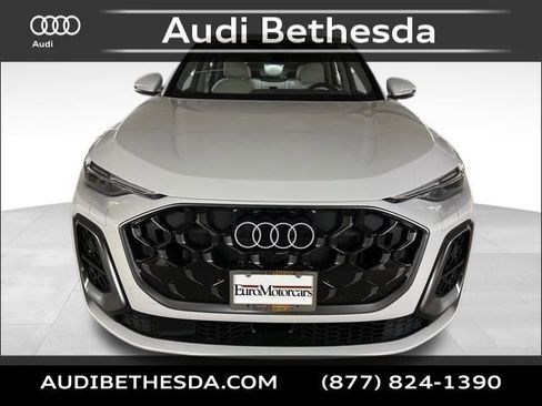 New 2025 Audi Q5 Premium Plus image 2