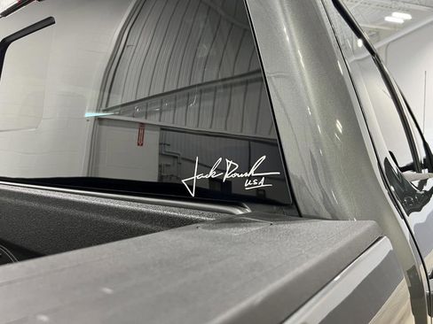 New 2026 Ford F250 Lariat w/ Black Appearance Package image 22