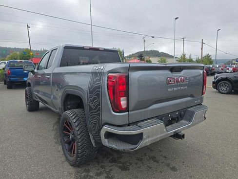 Used 2019 GMC Sierra 1500 SLE image 2