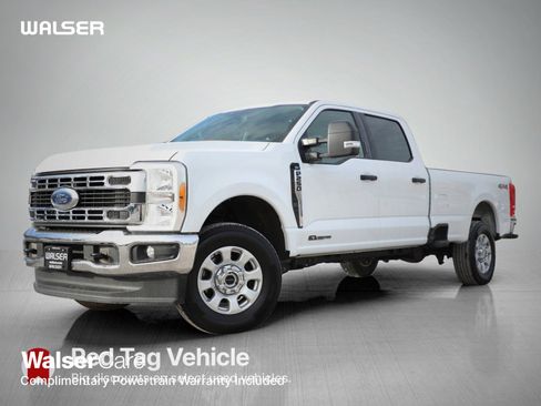 Used 2023 Ford F250 XLT image 1