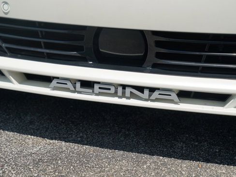 Used 2022 BMW ALPINA B7 xDrive w/ Luxury Rear Seating Package AWD/4WD image 33