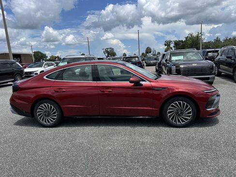 New 2026 Hyundai Sonata SEL FWD image 3