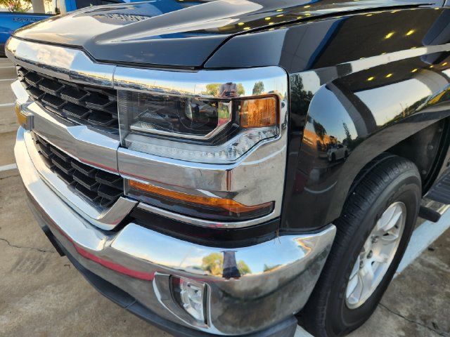 Used 2018 Chevrolet Silverado 1500 LT w/ Texas Edition RWD image 6