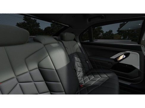 New 2026 BMW 760i xDrive w/ Executive Package image 12