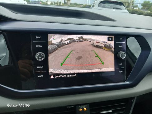 Used 2022 Volkswagen Taos SE AWD/4WD image 31