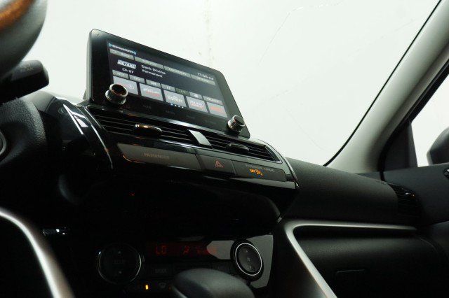 Used 2024 Mitsubishi Eclipse Cross LE AWD/4WD image 15