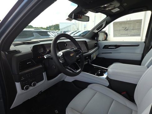 New 2025 Chevrolet Tahoe Premier image 13