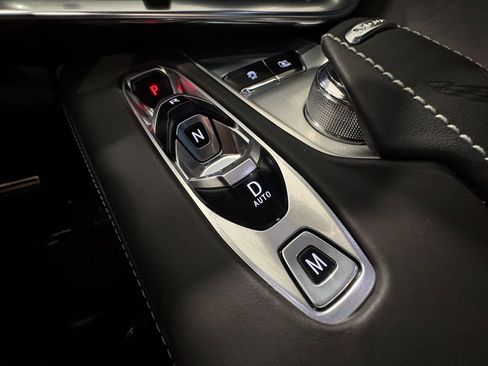 Used 2023 Chevrolet Corvette Stingray Premium Cpe w/ Z51 Performance Package RWD image 32