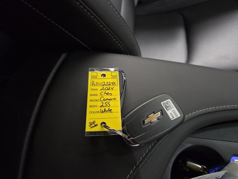 Used 2024 Chevrolet Camaro SS RWD image 13
