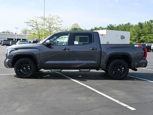 New 2026 Toyota Tundra SR5 AWD/4WD image 4