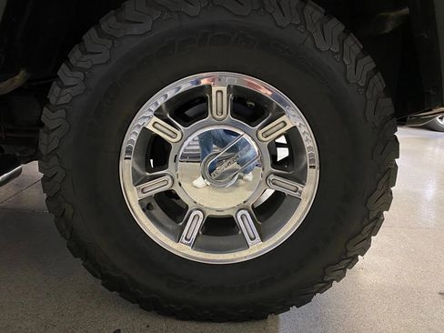 Used 2006 HUMMER H2 Luxury image 36