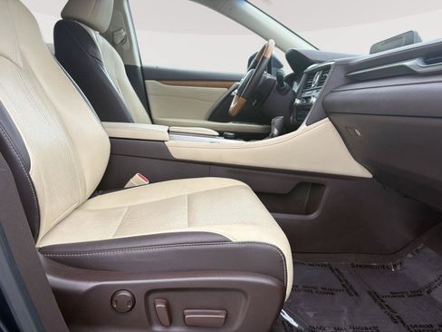 Used 2016 Lexus RX 350 AWD w/ Premium Package image 16