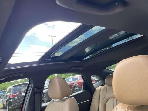 Used 2021 Hyundai Sonata Limited w/ Preferred Accessory Package FWD image 15