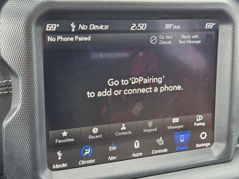 Used 2020 Jeep Wrangler Unlimited Sahara AWD/4WD image 28