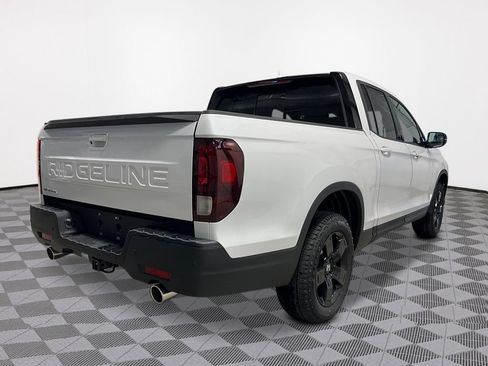 New 2026 Honda Ridgeline Black Edition image 5