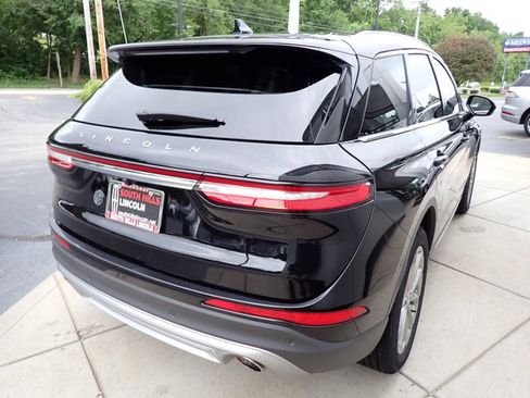 Certified 2022 Lincoln Corsair AWD w/ Premium Package image 6