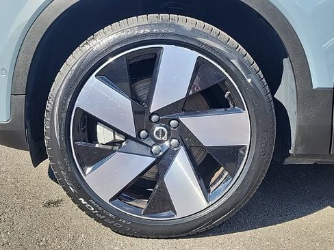 Used 2023 Volvo XC40 Recharge Ultimate w/ Protection Package Premier AWD/4WD image 28