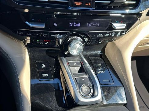 Used 2023 Acura MDX SH-AWD w/ Advance Package image 23